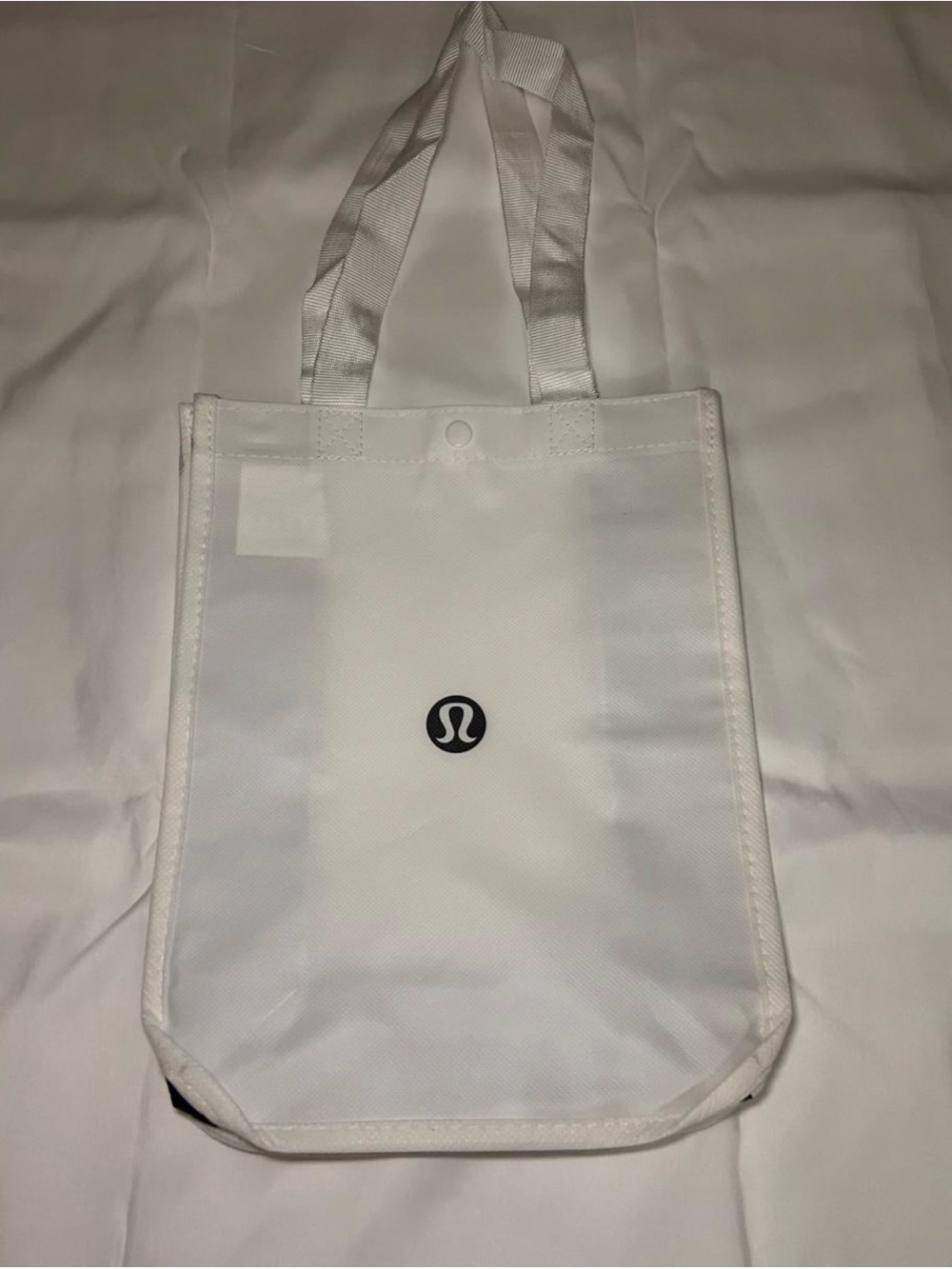 🍋Lululemon Small White Tote Bag - Picture 1 of 4